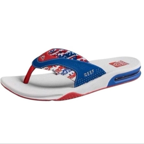 REEF Fanning Flip Flops Men’s Sandals Size 14 Patriotic  Flag Bottle Opener NEW - Picture 1 of 4